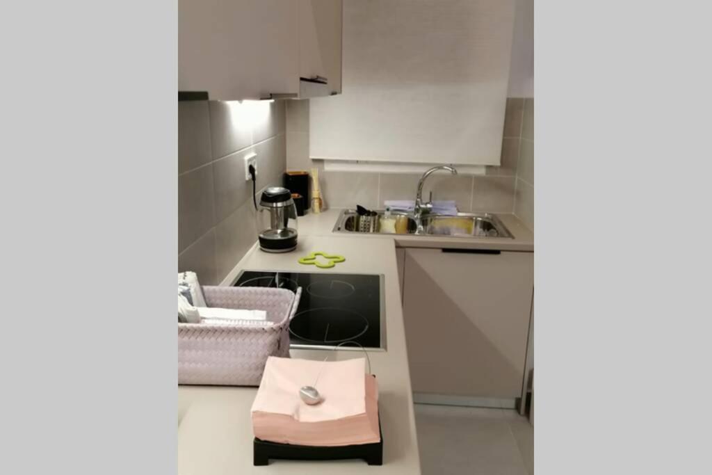 Athens City Apartment Next To Intercontinental II Exterior foto